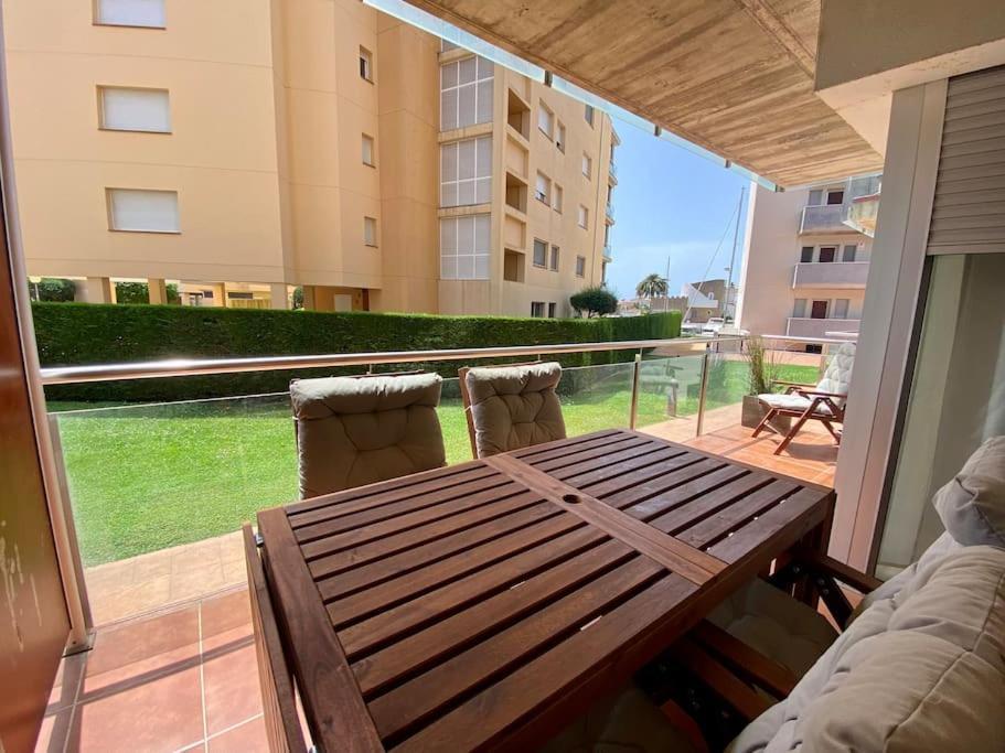 Piso De 2 Habitaciones, 3 Piscinas Y Cerca Del Mar Apartment *